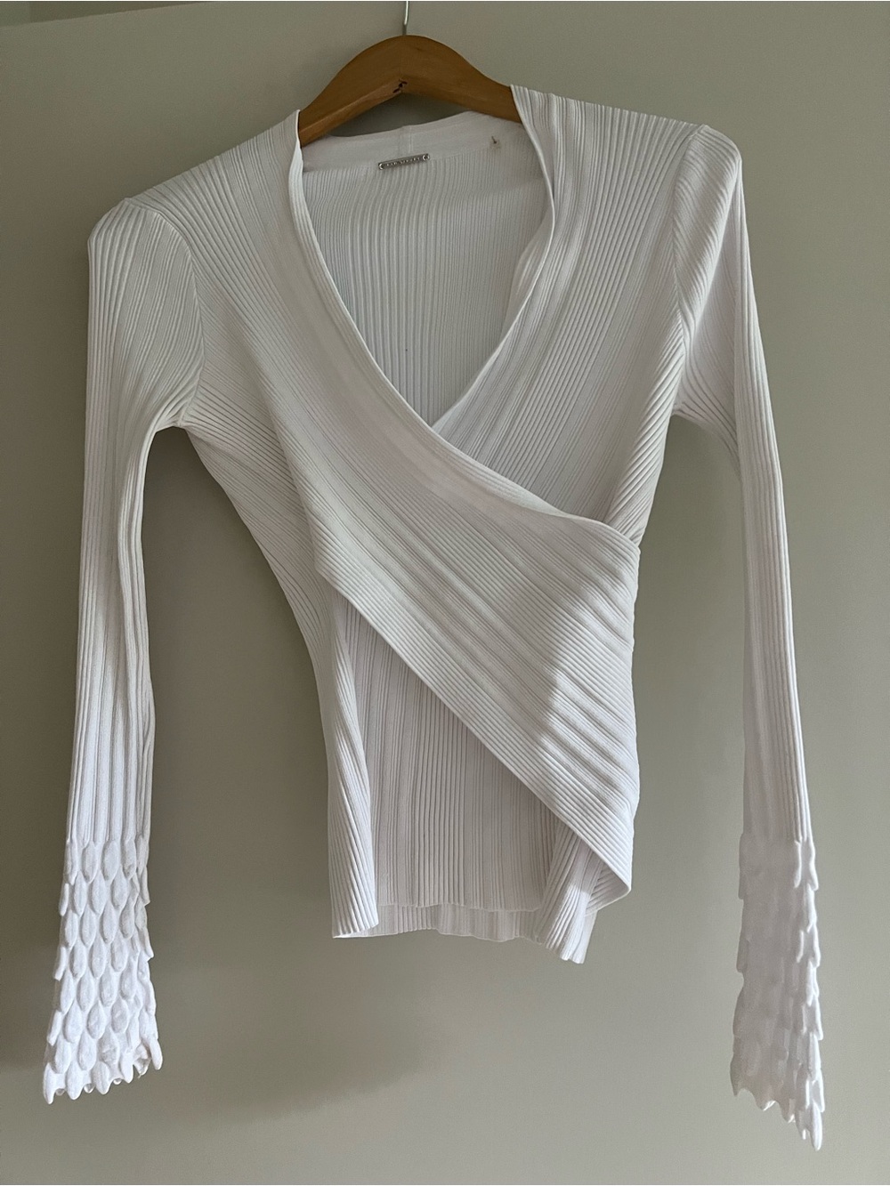 Elie Tahari White Ribbed Wrap Knit Top